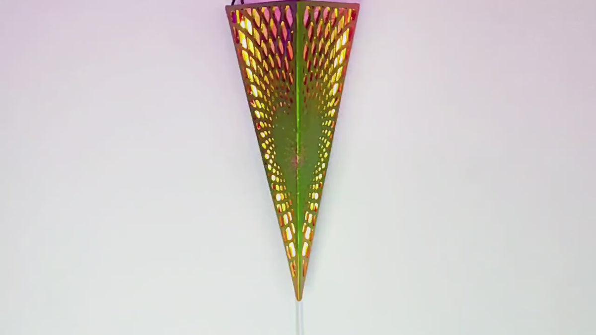 Green Gold Knotted Small Tri Prism Wall Sconce